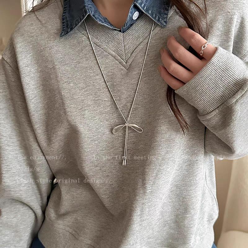 Bow necklace women's long decorative snake bone chain niche daily versatile summer accessories wear