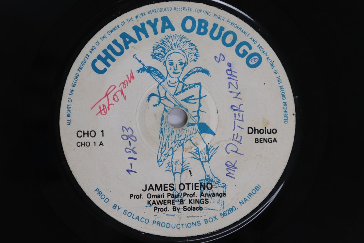 

7-дюймовая пластинка KAWERE B KINGS - James Otieno / Kano Uparo An go CHO1 CHUANYA OBUOGO Кения Мировая музыка Б/У