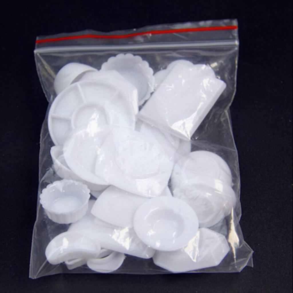 Tomtask Dollhouse Miniature Plastic Plate 33 White Set, Pieces, 1/12 Scale,