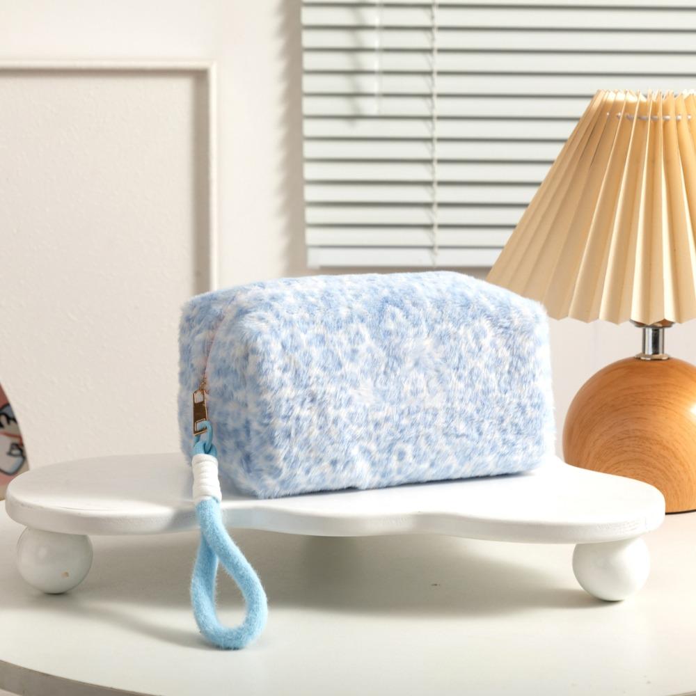 Large Capacity Plush Cosmetic Bag Leopard Print Pattern Travel Cosmetic Case Cosmetics Storage