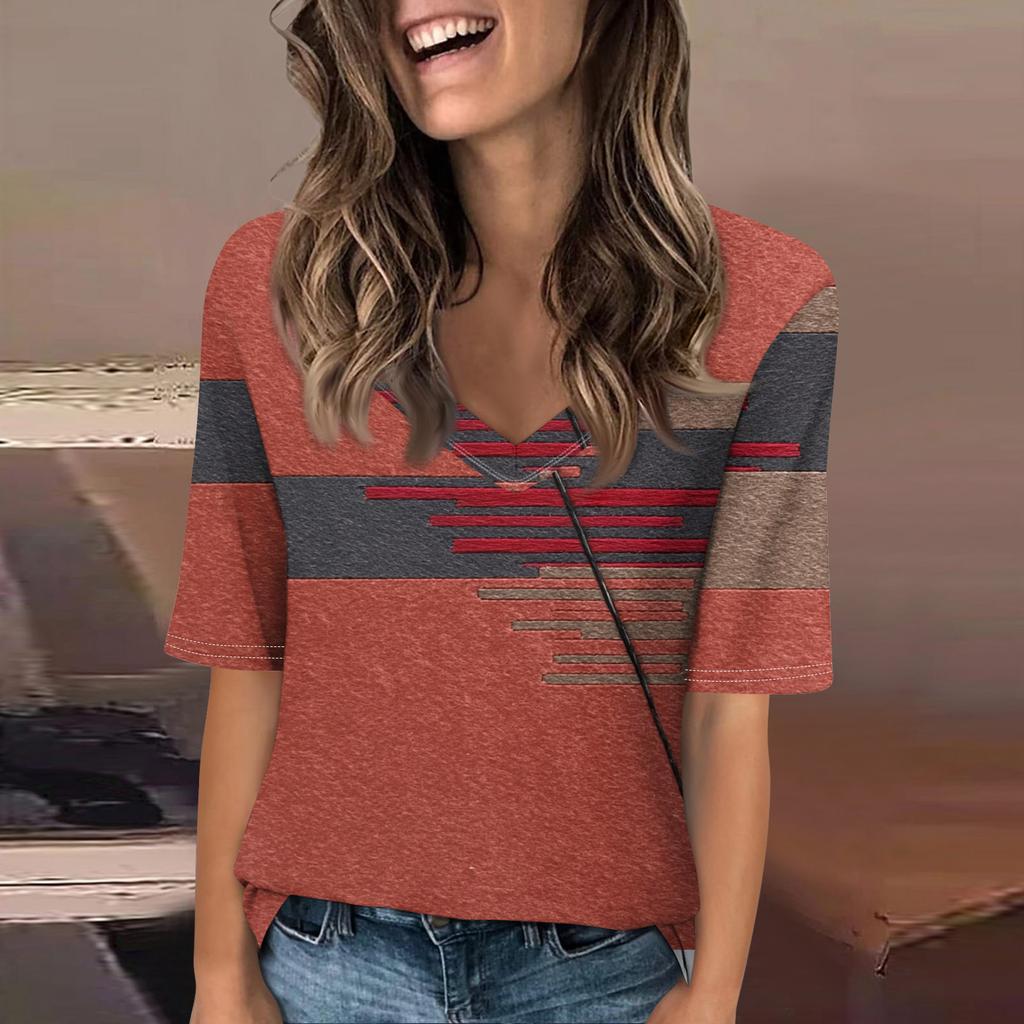 Women's Fashionable Casual Short-sleeved Five-quarter Sleeve Floral Print V-neck Top