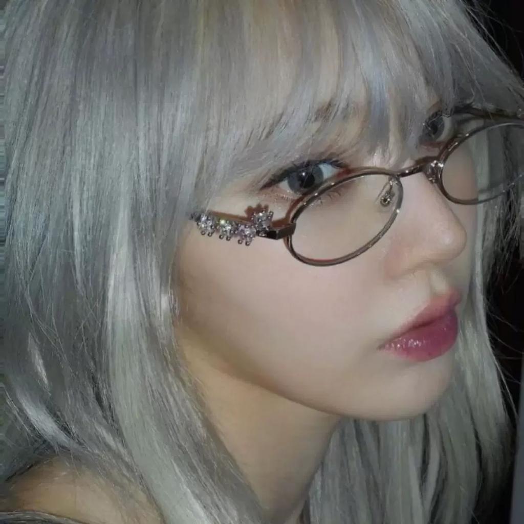 Women's Punk Retro Silver Anti Blue Light Eyewear Rhinestone Stainless Steel Oval Frame Glasses Girl Reading Seaside Spectacles