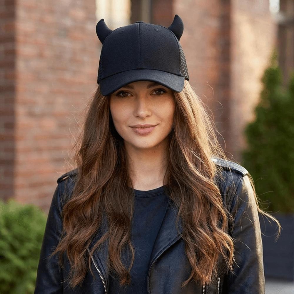 Breathable Ox Horn Baseball Cap Sun-proof Baseball Hats Casual Sport Trucker Hat Cosplay