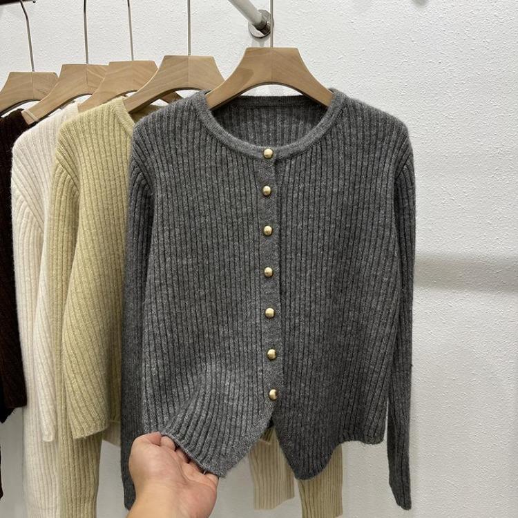 Korean Autumn Knitted Cardigan for Women Slim Fit Soft Sticky Sweater Jacket Slimming Round Neck
