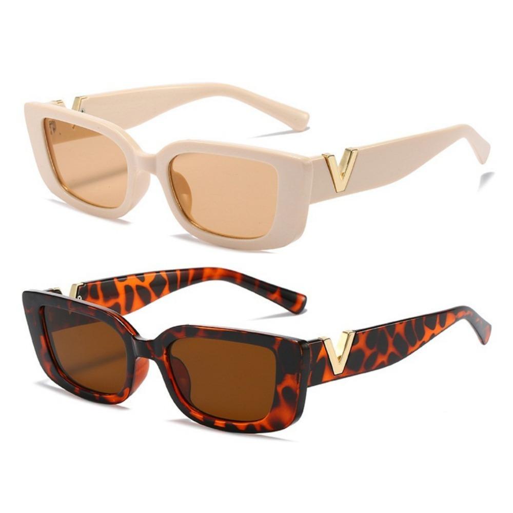 Retro Rectangle Sunglasses Women/Men Unisex with Fashion V-shaped Foots Outdoor Sunshade