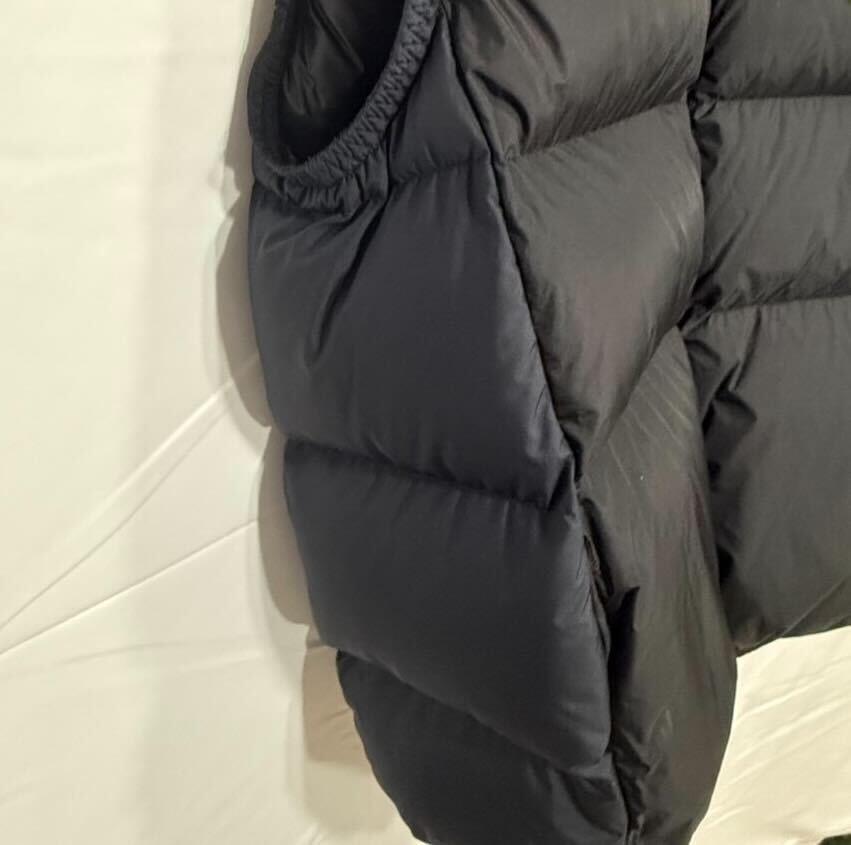 Used MONCLER ALMAZDown vest Nylon mens