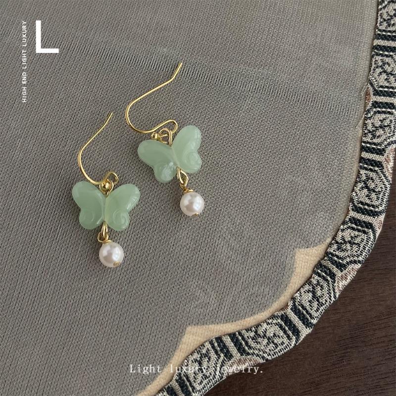 New Chinese-style Handmade Design - Retro Court-style Hanfu Accessories and Ancient Decorative Items - Ear Pendants and Earrings
