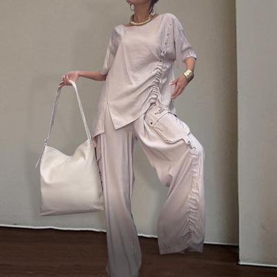 Conjunto de camiseta y pantalones para mujer, de otoño y primavera, con mangas cortas y cuello redondo, top plisado.