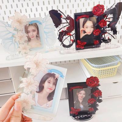 Card Display Stand Photo Holder Dark Rose Card Sleeve Butterfly Wings Photo Protection Acrylic Beauty Photo Card Frame