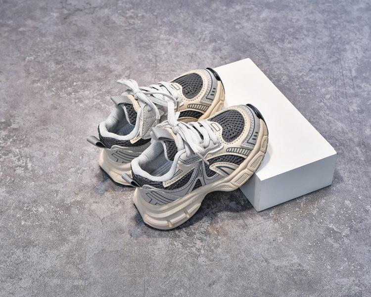 Children's Non-Slip Mesh Sports Shoes - Spring & Autumn 2025 Collection