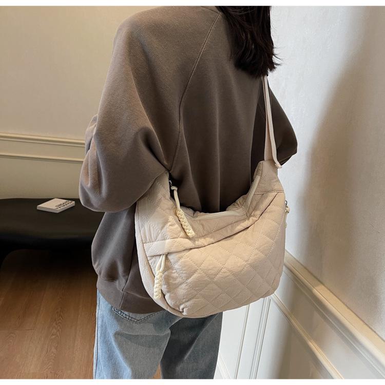 2025 Hot Style Argyle Crossbody Dumpling Bag for Women - Trendy Autumn/Winter Design