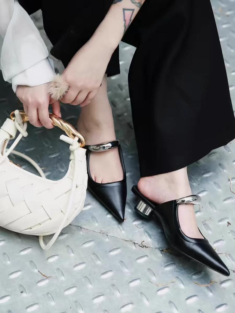 New Female Slippers French Pointy Single Shoes Wearing Baobao Slippers Female Summer Small Heel Women's Shoes