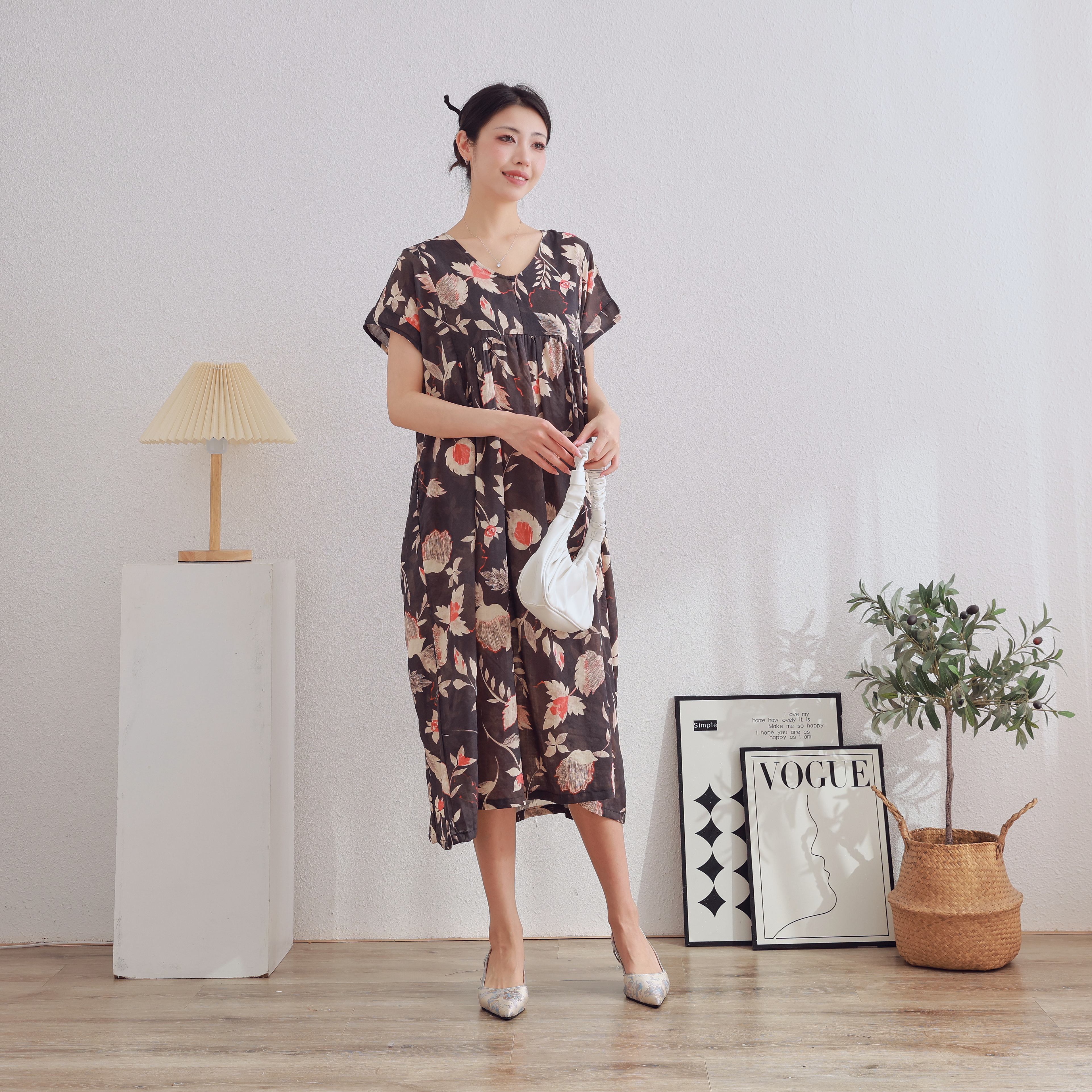 

DIMANAF 2025 Женское Летнее Платье Большого Размера Цветочное Платье Базовое Винтажное Свободное Длинное Платье One Size чёрный