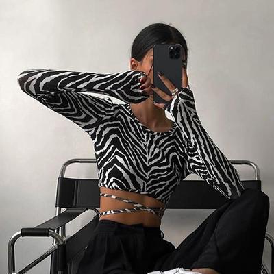 Panterka Zebra Nadruk Seksowne Plecy Sznurowane Bluzy Bluzy Damskie Wiosna Czarny O-neck Slim Długi Rękaw Krótki T-shirt Jesień 20419