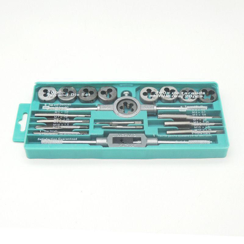Multifunctional Tap and Die Wrench Set