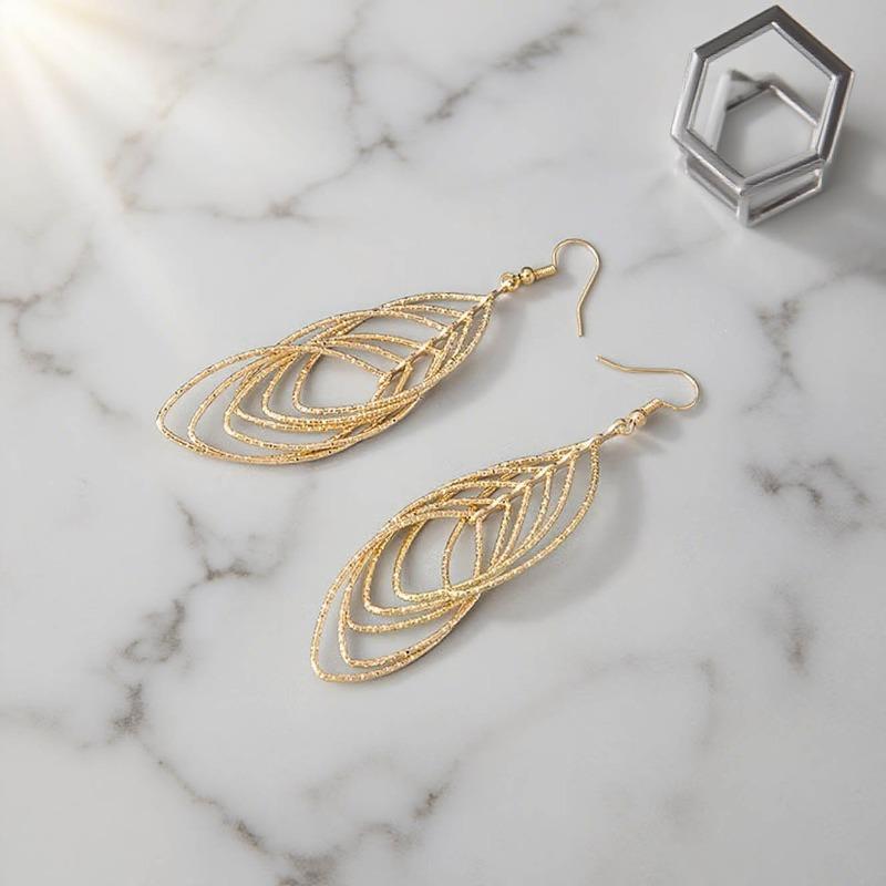 Personalisierte Ohrringe Schmuck Hohlkreis Metallohrringe Kreative Steckerohrringe Ohrringe Damen Fransenohren