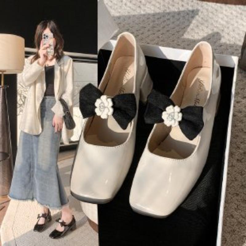 Fashion Hot Selling 2025 Shallow Mouth Shoes Branded Pumps Chunky Sandals for Women Beige High Heels Latest Mary Jane Fashion Retro Blo