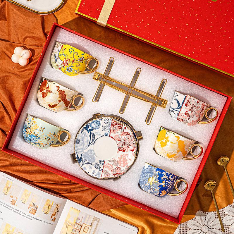 Coffee cup high-end exquisite ceramic cup and saucer set light luxury high-end British afternoon tea set wedding gift