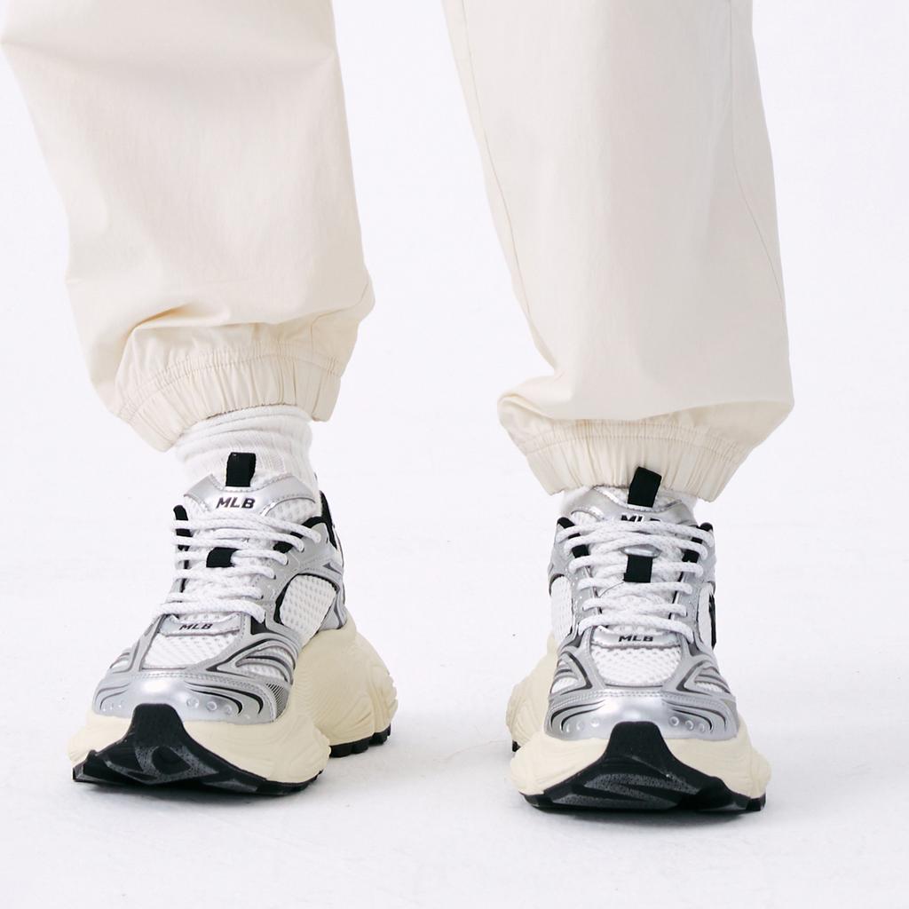 New MLB Winner Chunky Anti-Slip Wear-Resistant Low-Top Chunky Sneakers Unisex Silver 3ASHWD15N-50IVS