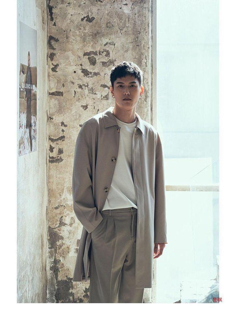 Men's Khaki Mid-Length Cityboy Trench Coat for Larger Sizes