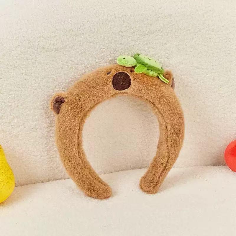 Capybara Plush Headband for Women - Adjustable, Non-Shedding, Skin-Friendly, Versatile for Autumn/Winter.