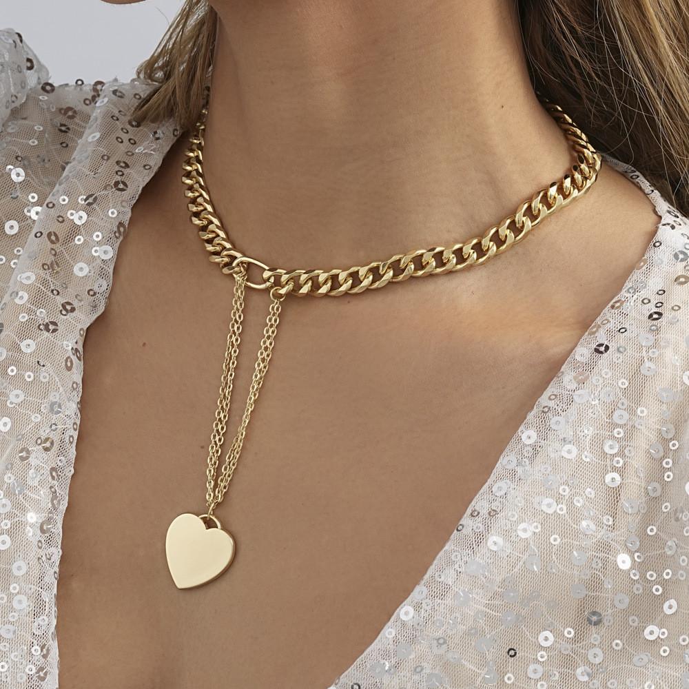 Elegant Gold Heart Shaped Pendant Necklace With Stylish Tassels For Women