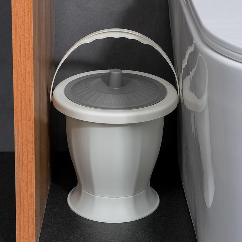 Portable Lidded Adult Urinal & Spittoon