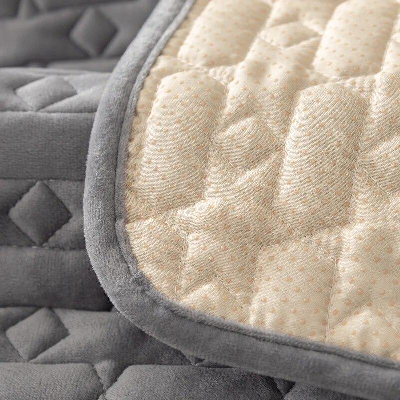 Solid Color Velvet Quilted Couch Cover for Living Room Winter Warm Plush Sofa Towel Anti-slip Sofa Cover Embroidery Slipcovers