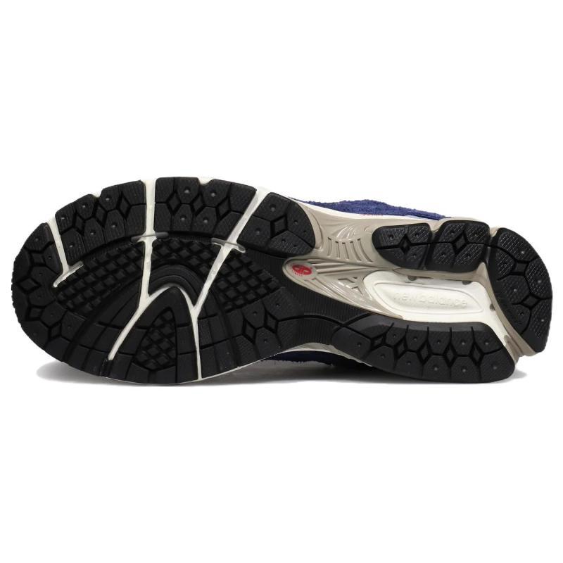 New Balance 2002R Protection Pack Navy Grey Sneakers M2002RDK