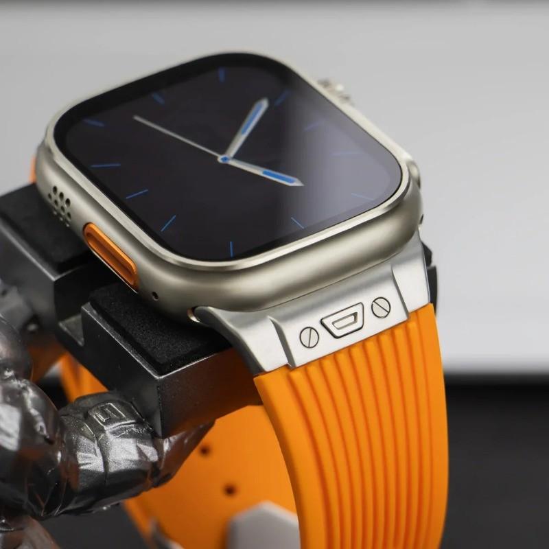 Luxury Strap for Apple Watch Strap Ultra 3 49mm 46mm 45mm 44 42mm Soft Silicone Bracelet for IWatch Series11 10 9 8 7 6 5 4 SE 3