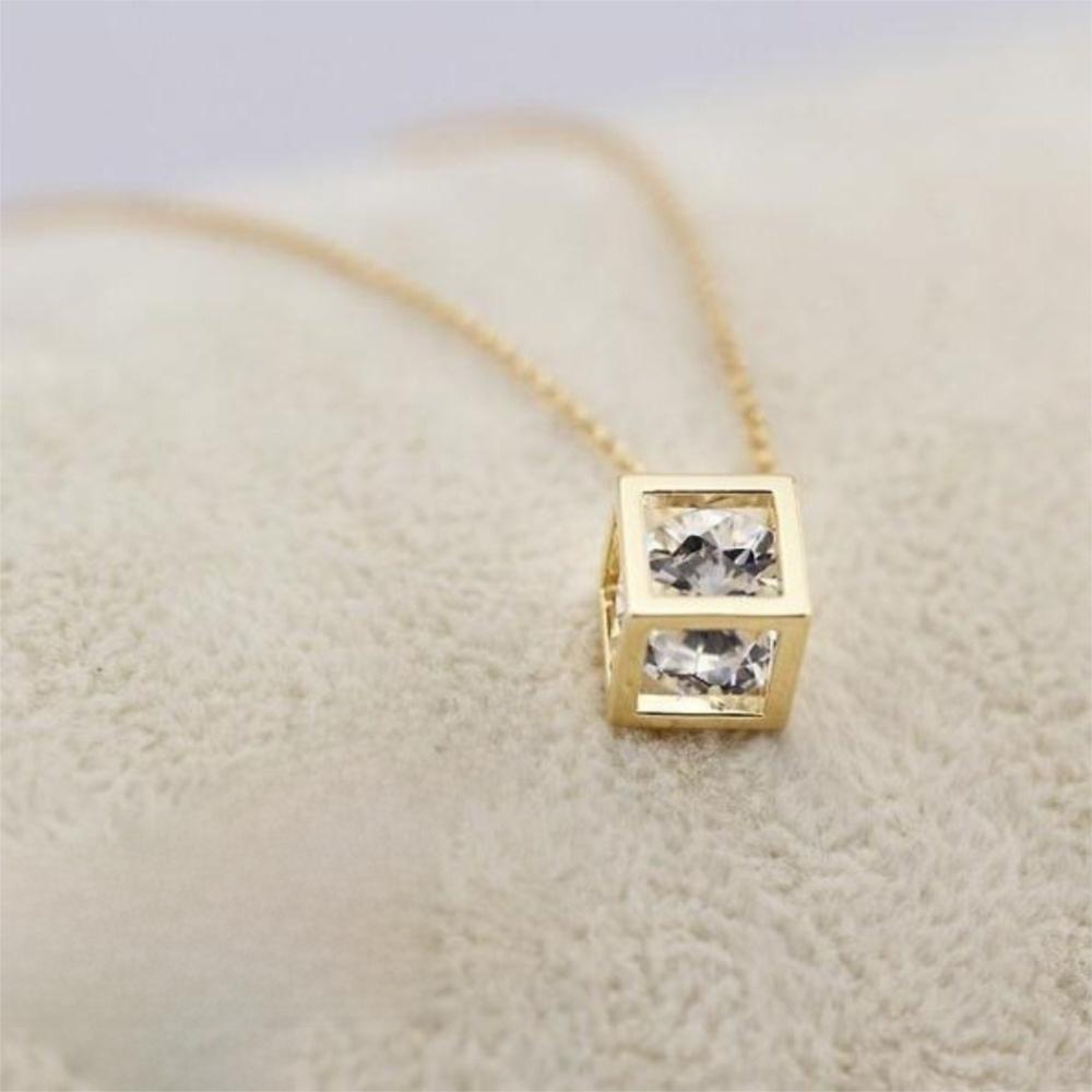 Stainless Steel Clavicle Chain Hollow Zircon Crystal Necklace Square Pendant Necklace  Party Gift