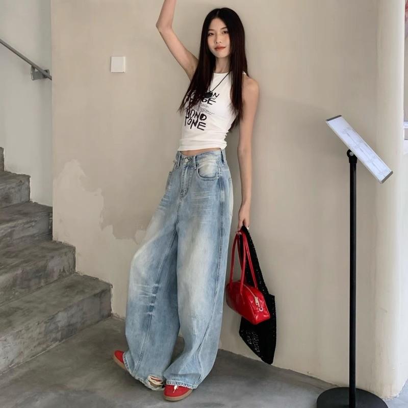 Light Blue High-Waisted Wide-Leg Jeans for Women - Trendy and Slimming Loose-Fit Casual Pants