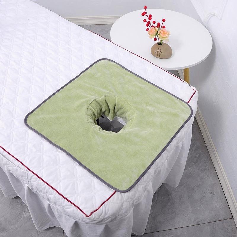 Beauty bedside hole towel massage acupuncture and moxibustion ear picking massage bed beauty salon face towel with hole towel