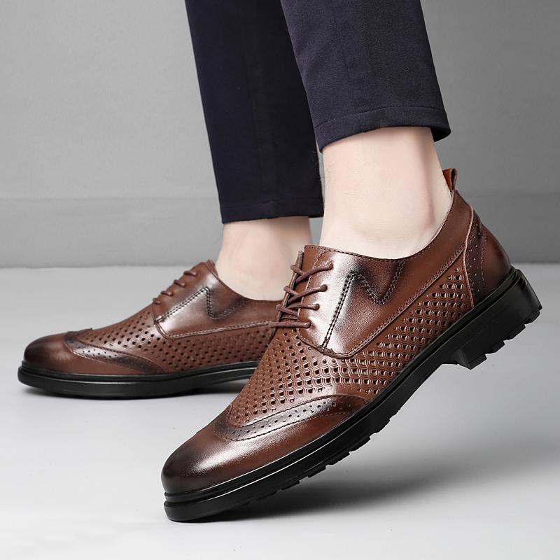Fashion New Male Lace-Up Flats Genuine Leather Mens Oxford Shoes Hollow Out Casual Dress Shoes Trend Versatile Man Business Footwear