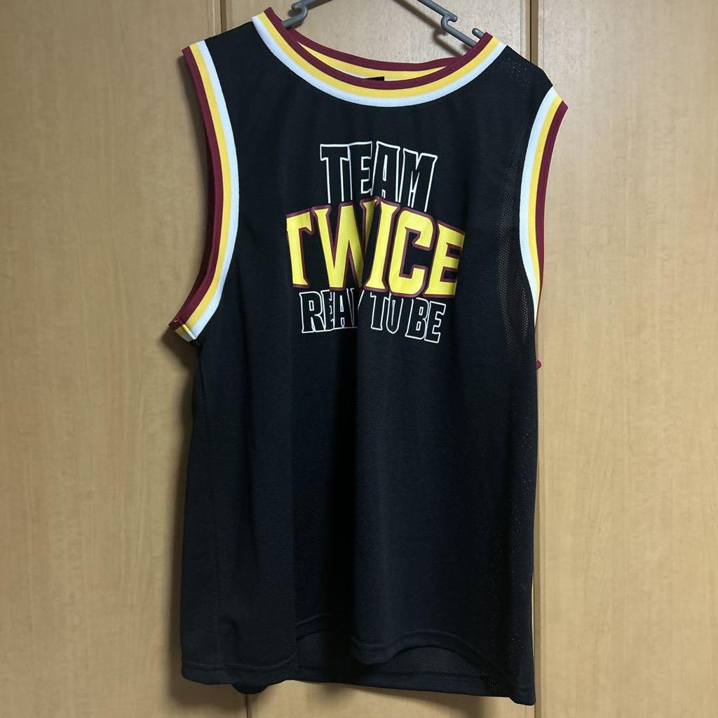 [USED] TWICE mesh uniform