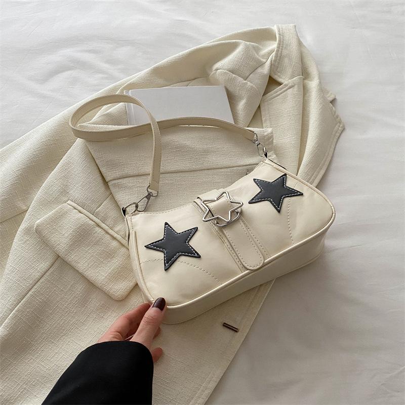 Unterarmtasche im koreanischen Stil mit Kontrastfarben für Damen im Herbst, neue Schultertasche, lässige quadratische Tasche, personalisierte Kettentasche, trendig