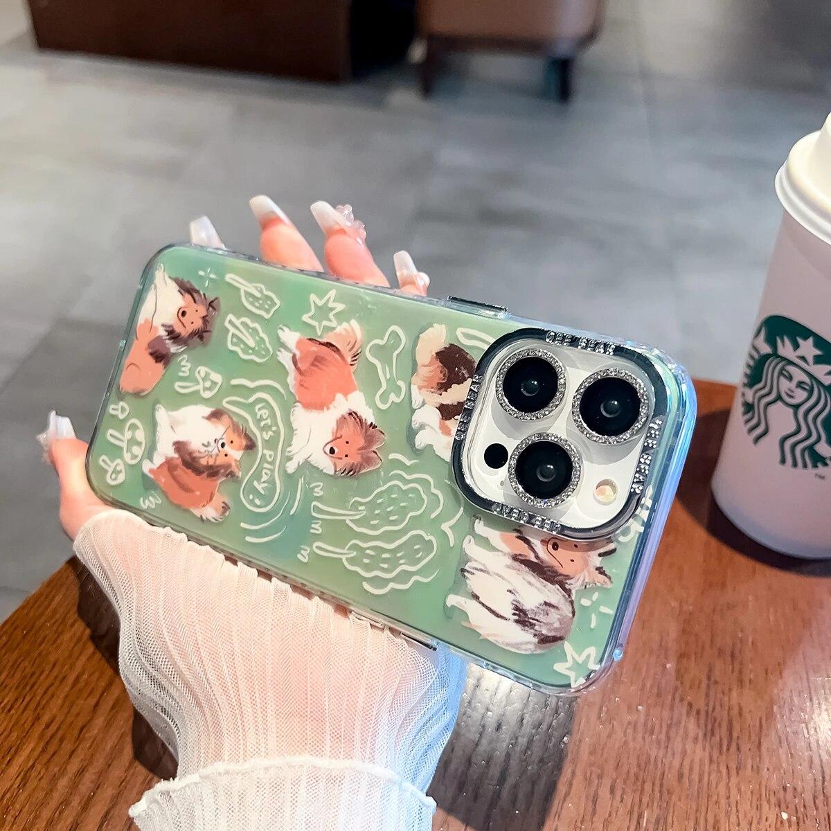 

Мягкие чехлы с милой собакой в ​​стиле аниме для iPhone 15, 14, 13, 12, 11 Pro Max Plus, металлические кнопки, блестящие, украшенные драгоценными камнями, защитные пленки для линз, чехлы для телефонов iPhone 12