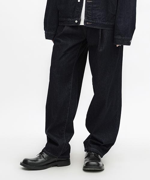 ERRORS EXCEPTED Wt027 Pleated Tapered Denim Pants (Indigo)