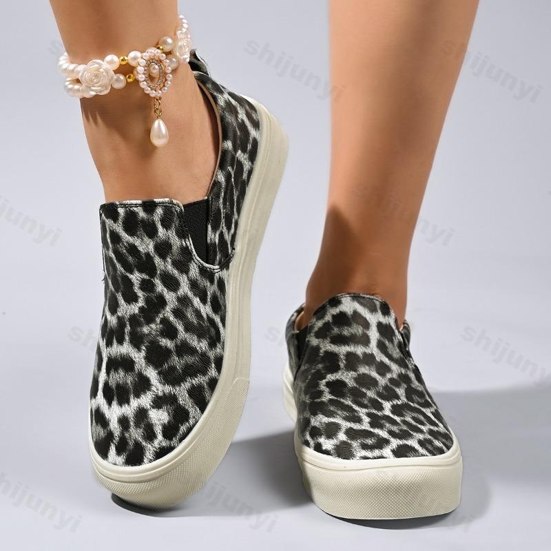 Fashion 2025 Autumn New Style Fashion Leopard Print Shallow Mouth Casual Shoes for Women Versatile Comfortable Thick Soled Single Shoes