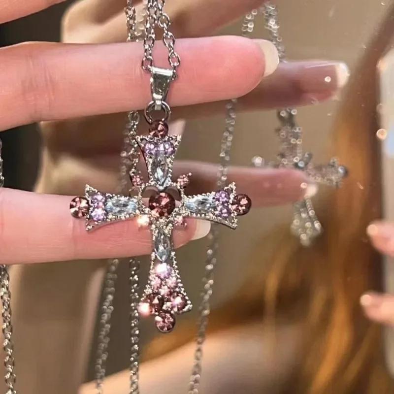 Crystal Cross Pendant Necklace for Women Girls Shiny Sweet Chain Punk Party Fashion Pendant Fashion Y2K Jewelry Accessories