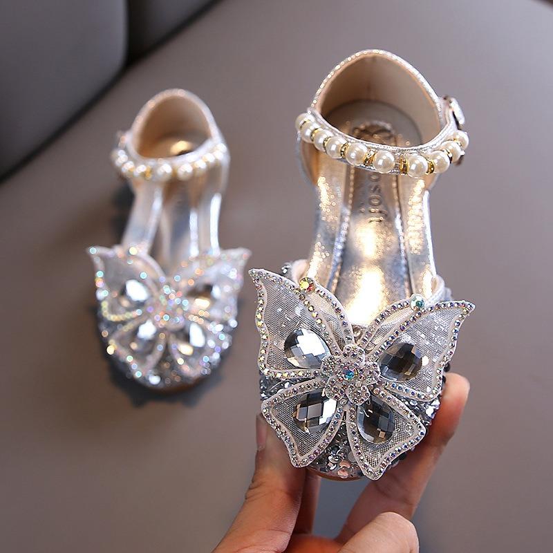 Closed-toe hollow girls sandals with bowknot, princess shoes for little girls, breathable and comfortable. 21 белый