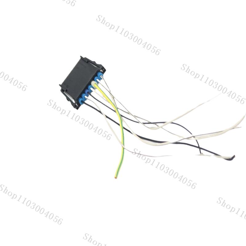 For Mercedes-Benz W204 C Class C180 C200 C280 C300 C320 2007-2011 Tail Light Lamp Bulb Holder Carrier Circuit Board Accessories 1Pcs Plug