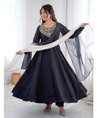 Women Bollywood Party Wear Anarkali Gown Suit Designer Party Wear Salwar Kameez Ethnic Wear