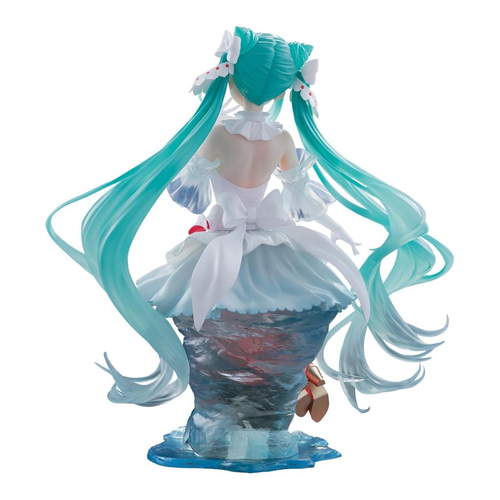 BANPRESTO BP29174P Hatsune Miku Evolve Clear Lux Clione 18cm Multicolor Collector Figure Perfect for Anime Fans -