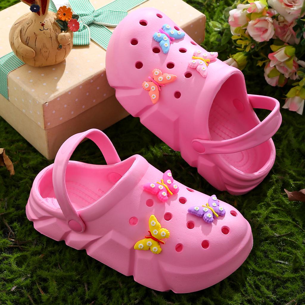 Casual Breathable Clogs With Cute Cartoon Charms For Girls, Slip-on Beach Slide, Anti Slip Garden Clog Shoes For Beaches 3057