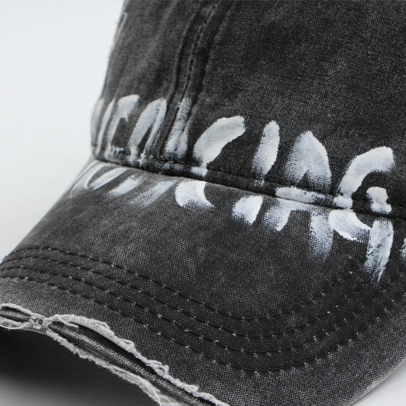 Vintage Hand-painted Graffiti Broken Edge Baseball Cap Wide Brim Face Peaked Cap
