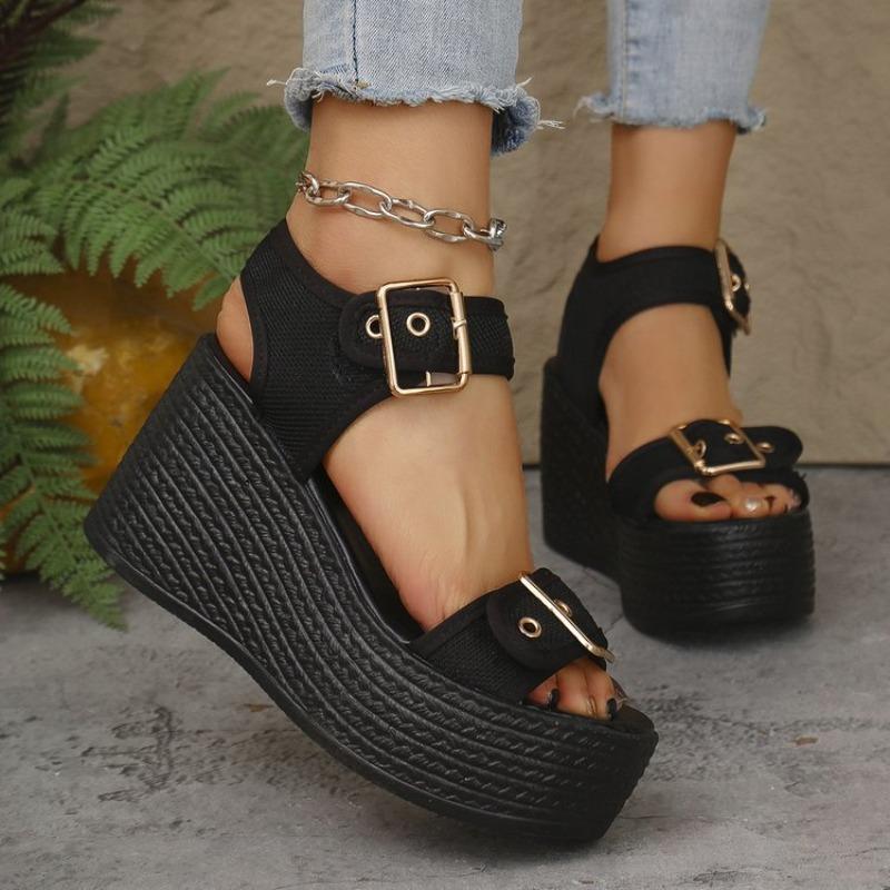 Large size thick-soled waterproof table sandals for women's summer new belt buckle with wedge sandals for women
