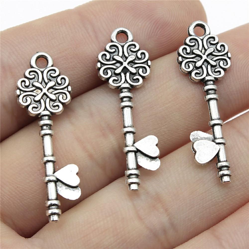 10pcs Antique Silver Color Vintage Key Charm Pendants Jewelry Accessories Retro Key Charms For Jewelry Making DIY
