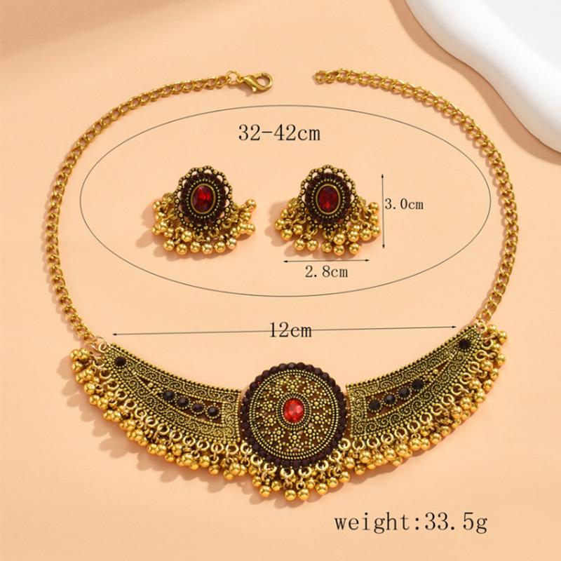 New Retro Versatile Wing Dripping Beads Exaggerated, Fashionable Neck Necklace Earrings Women's Suit