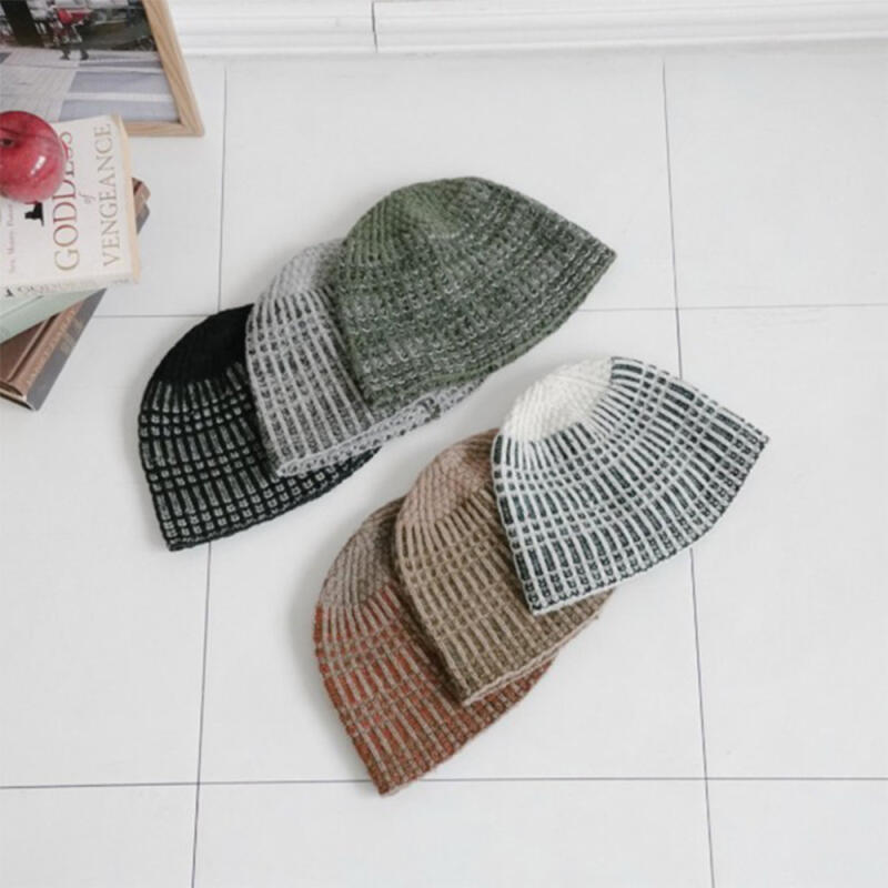 Women s Dangara Bokashi Beanie Wool Knit Hat C8551_Black